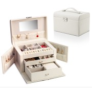 UNIQ XL Jewelry Box with 20 compartments - White